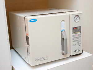 高圧蒸気滅菌器（オートクレーブ）－札幌市豊平区の歯科・歯医者なら